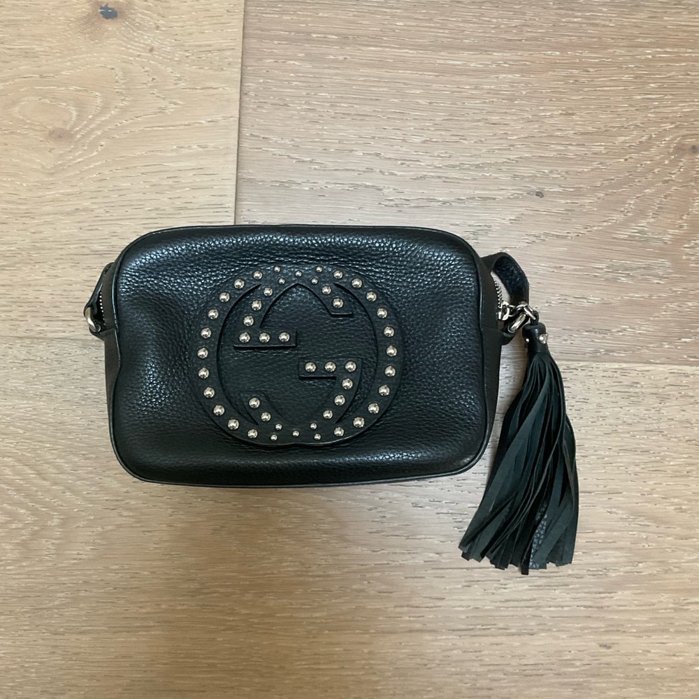 Gucci Black Pebbled Leather Camera Crossbody Bag